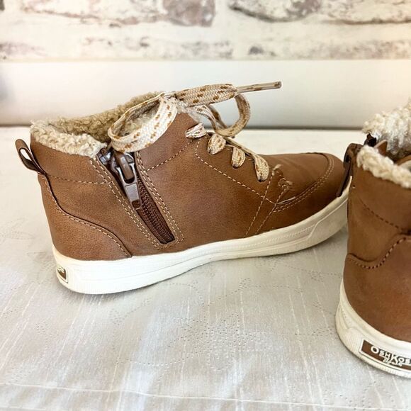 Oshkosh Faux Leather Size Zip Booties Toddlers kids size 11 M - Picture 6 of 7